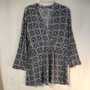Croft & Barrow Women’s Tunic Top Blue White Print Peplum Size L Soft Stretchy